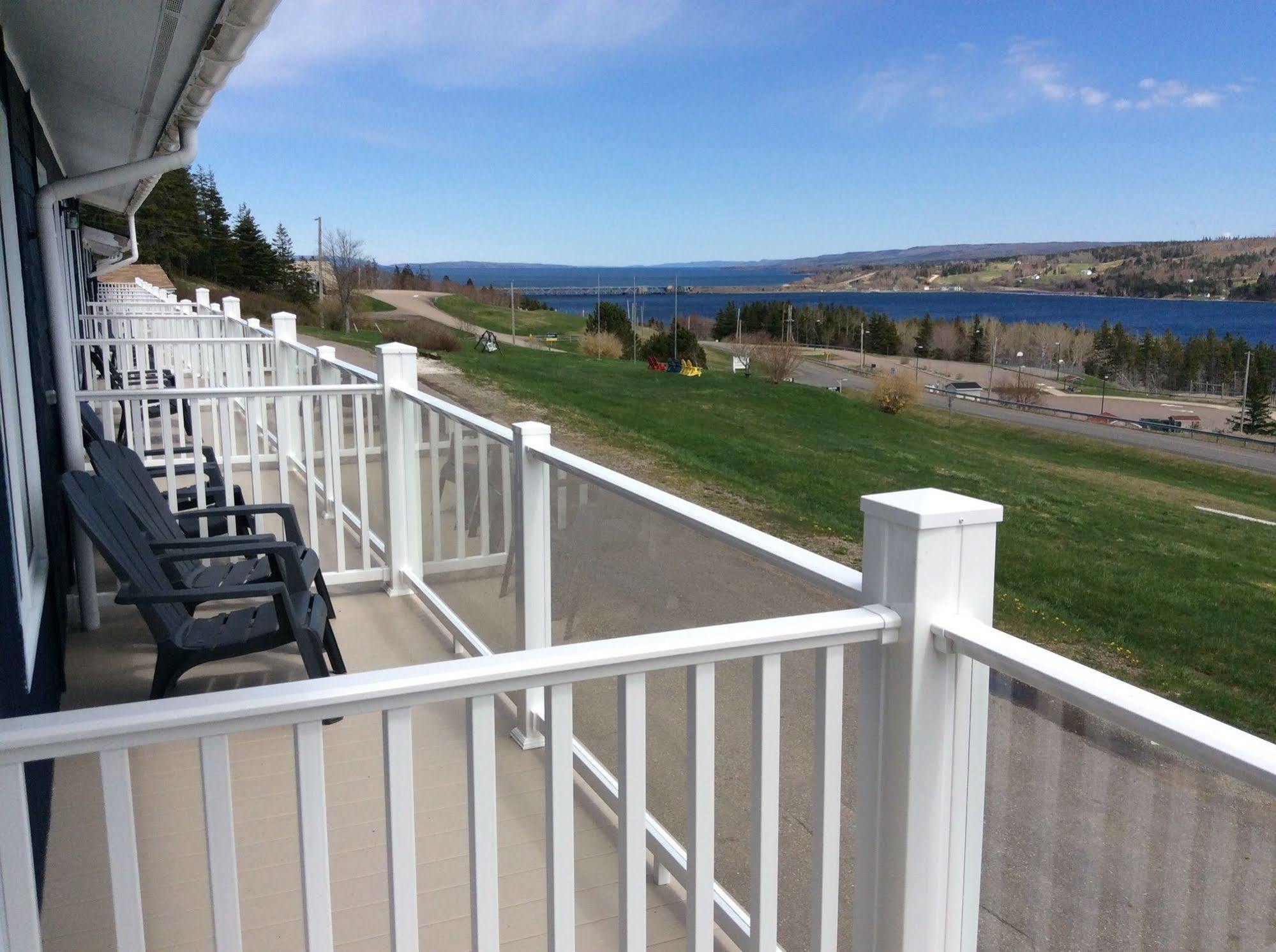 The Iona Heights Inn Esterno foto